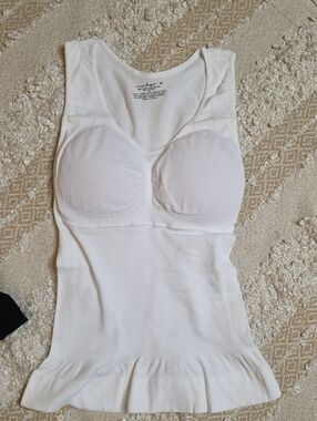 Shapermint White Built-In Bra Shaping Tank